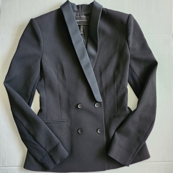 BCBG MaxAzira fitted blazer‎ - Picture 1 of 11